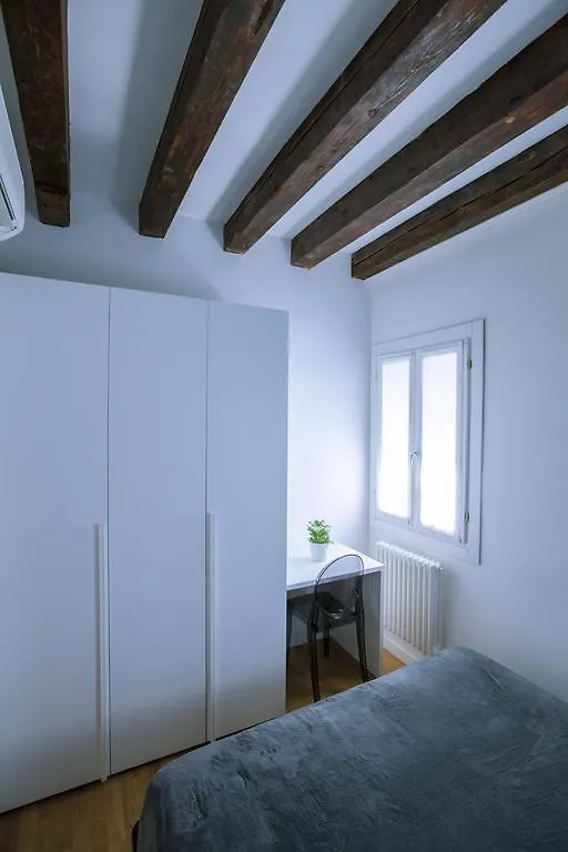 Ca' Tiepolo Apartments Venezia